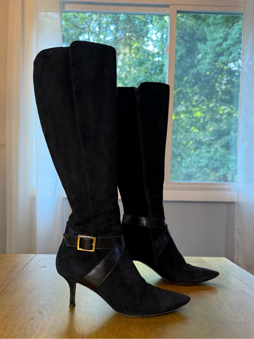 Saks Fifth Avenue Black Knee-High Pointed-Toe Kitten Heel Boots Size 7.5